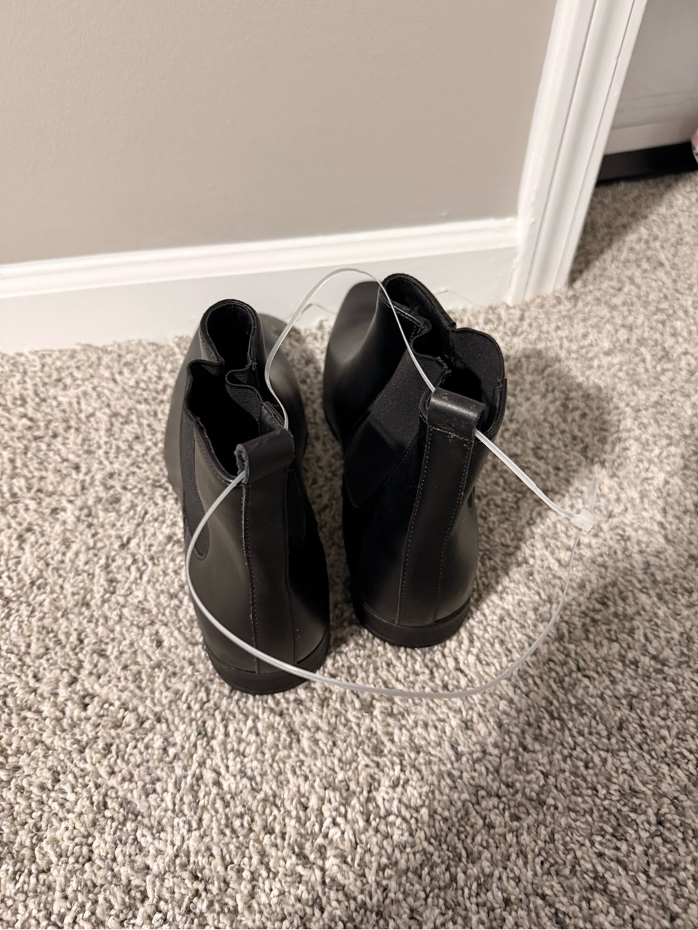 Calvin Klein Men's Black Chelsea Boots - Picture 3 of 6